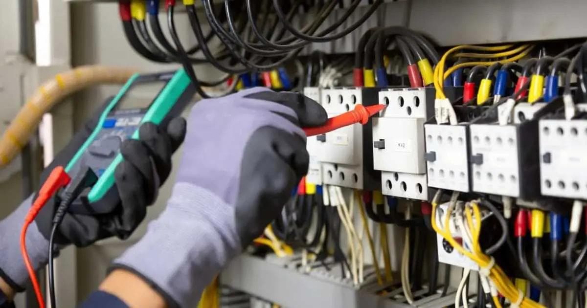 Mantenimiento eléctrico preventivo y correctivo